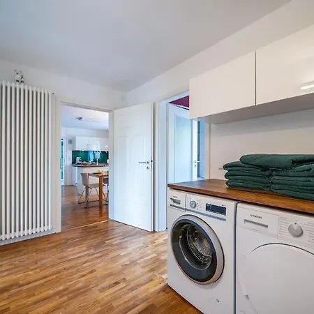 Familienfreundliche Erdgeschosswohnung Fuer 8 Pers Im Suedschwarzwald Daire