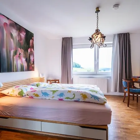 Exklusive Fuer 8 Personen Mit 4 Schlafzimmern, Esc Basel 50 Minuten, Waldshut-Tiengen